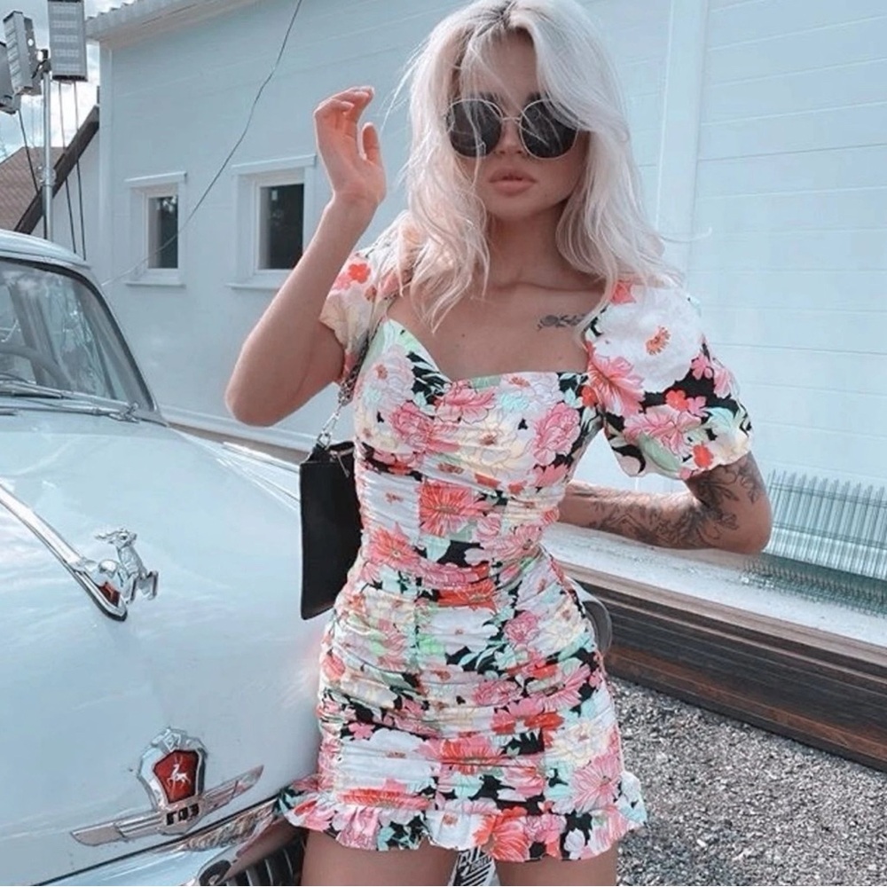 ZARA Smocked Floral Ruched Puff Sleeve Mini Dress S Ruffle Hem NEW Blogger Fav